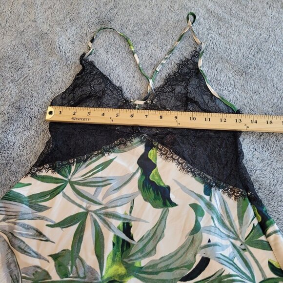 VIctorias Secret Cami Slip Dress Small Lace Satin Palm Lace Romantic Y2K 17459 - Picture 6 of 9